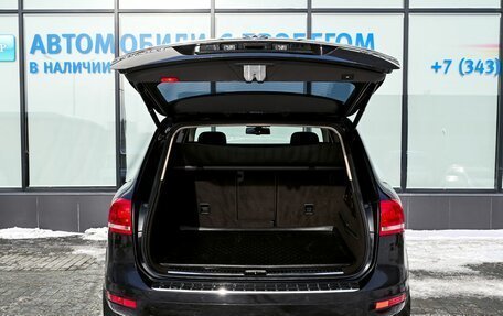 Volkswagen Touareg III, 2011 год, 1 900 111 рублей, 20 фотография