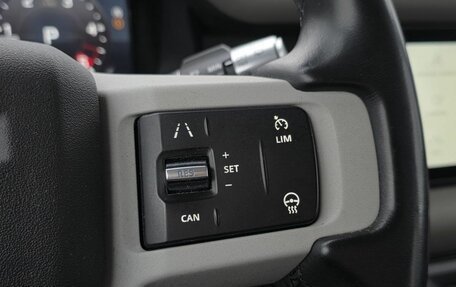 Land Rover Defender II, 2021 год, 4 900 000 рублей, 18 фотография