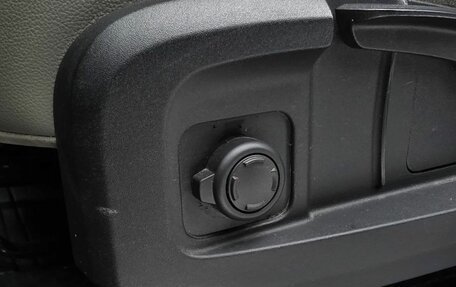 Land Rover Defender II, 2021 год, 4 900 000 рублей, 29 фотография