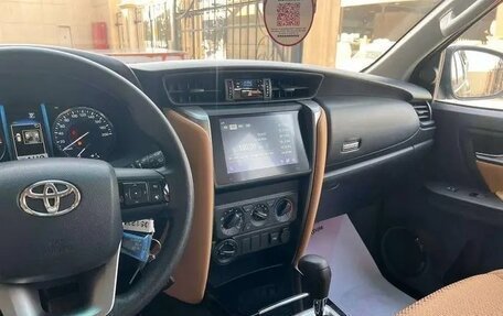 Toyota Fortuner II, 2025 год, 9 490 000 рублей, 6 фотография