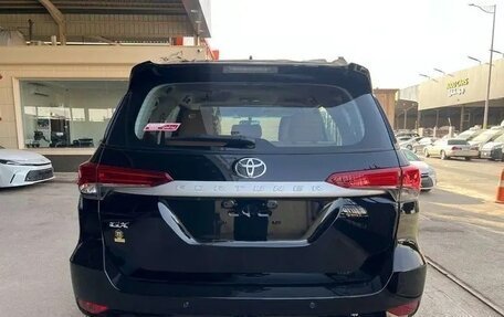 Toyota Fortuner II, 2025 год, 9 490 000 рублей, 4 фотография