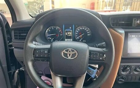 Toyota Fortuner II, 2025 год, 9 490 000 рублей, 7 фотография