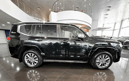 Toyota Land Cruiser, 2022 год, 10 581 000 рублей, 5 фотография