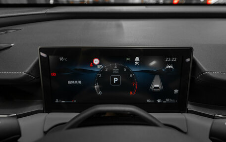 Toyota RAV4, 2025 год, 5 100 000 рублей, 12 фотография