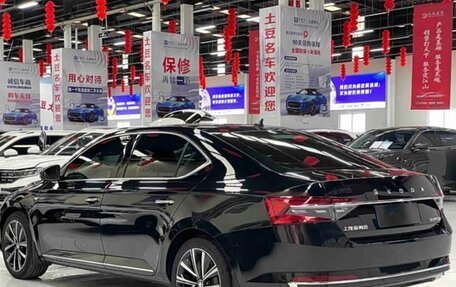 Skoda Superb III рестайлинг, 2023 год, 2 005 000 рублей, 4 фотография