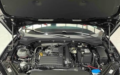 Skoda Superb III рестайлинг, 2023 год, 2 005 000 рублей, 12 фотография