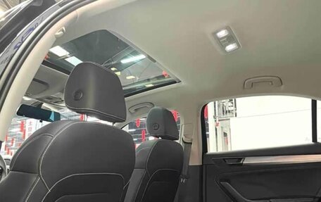 Skoda Superb III рестайлинг, 2023 год, 2 005 000 рублей, 19 фотография