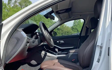 BMW 3 серия, 2022 год, 2 900 077 рублей, 8 фотография