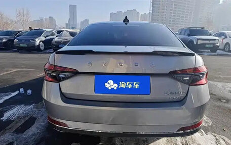 Skoda Superb III рестайлинг, 2021 год, 1 559 000 рублей, 4 фотография