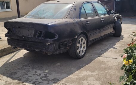 Mercedes-Benz E-Класс, 1999 год, 390 000 рублей, 2 фотография