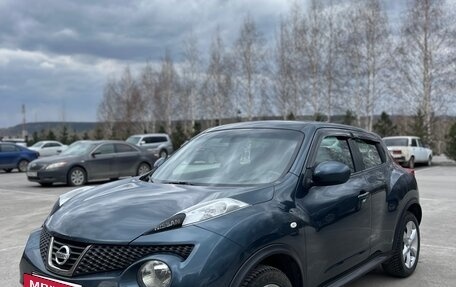 Nissan Juke II, 2012 год, 900 000 рублей, 7 фотография