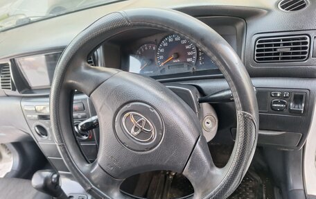 Toyota Corolla, 2003 год, 570 000 рублей, 17 фотография