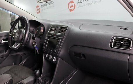 Volkswagen Polo VI (EU Market), 2018 год, 1 199 000 рублей, 9 фотография