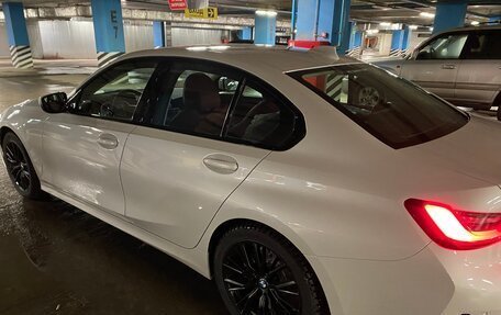 BMW 3 серия, 2021 год, 3 650 000 рублей, 2 фотография