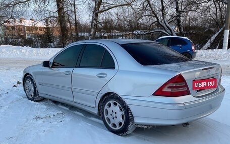 Mercedes-Benz C-Класс, 2002 год, 720 000 рублей, 3 фотография