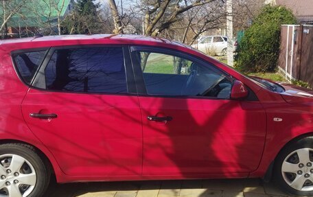 KIA cee'd I рестайлинг, 2008 год, 680 000 рублей, 1 фотография