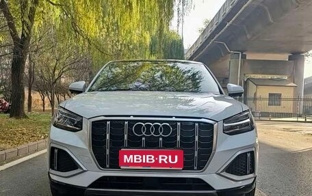 Audi Q2 I, 2022 год, 2 120 000 рублей, 1 фотография
