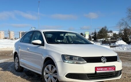 Volkswagen Jetta VI, 2014 год, 1 110 000 рублей, 1 фотография