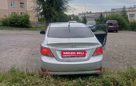 Hyundai Solaris II рестайлинг, 2014 год, 550 000 рублей, 5 фотография