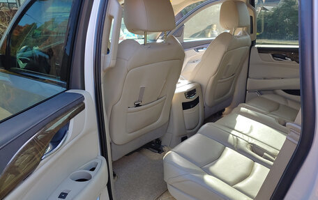 Cadillac Escalade IV, 2018 год, 5 800 000 рублей, 8 фотография