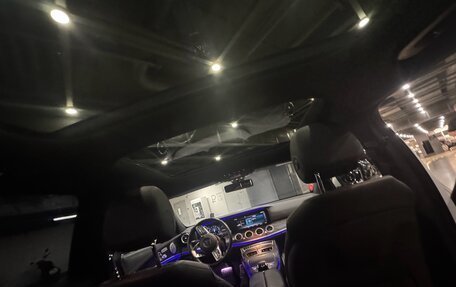 Mercedes-Benz E-Класс, 2018 год, 3 900 000 рублей, 17 фотография