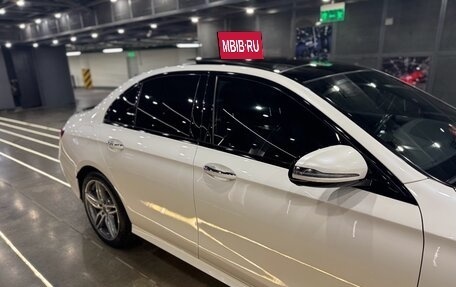 Mercedes-Benz E-Класс, 2018 год, 3 900 000 рублей, 34 фотография