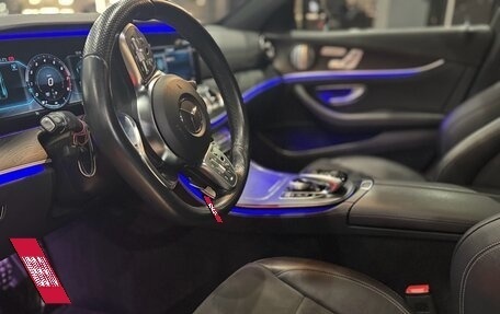 Mercedes-Benz E-Класс, 2018 год, 3 900 000 рублей, 27 фотография