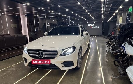 Mercedes-Benz E-Класс, 2018 год, 3 900 000 рублей, 32 фотография