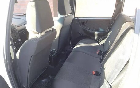 Chevrolet Niva I рестайлинг, 2018 год, 760 000 рублей, 5 фотография