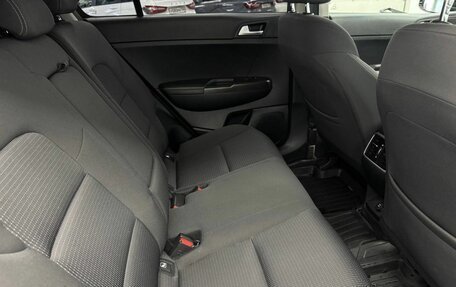 KIA Sportage IV рестайлинг, 2018 год, 2 100 000 рублей, 12 фотография