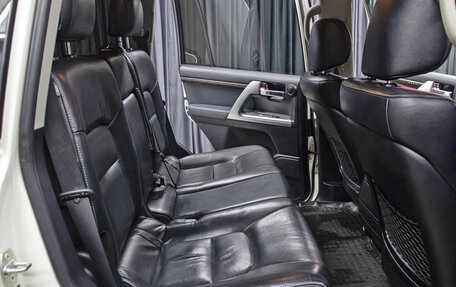 Toyota Land Cruiser 200, 2014 год, 3 398 000 рублей, 12 фотография