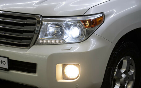 Toyota Land Cruiser 200, 2014 год, 3 398 000 рублей, 23 фотография