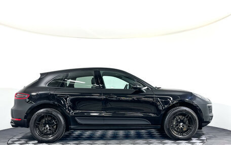 Porsche Macan I рестайлинг, 2018 год, 3 898 000 рублей, 4 фотография