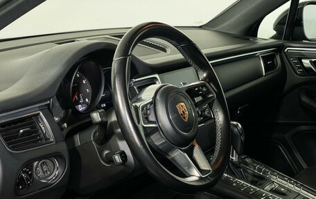 Porsche Macan I рестайлинг, 2018 год, 3 898 000 рублей, 13 фотография