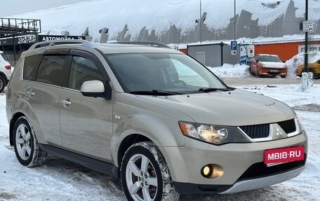 Mitsubishi Outlander III рестайлинг 3, 2008 год, 950 000 рублей, 1 фотография