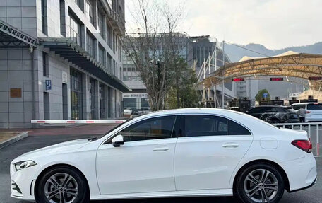 Mercedes-Benz A-Класс, 2022 год, 2 176 020 рублей, 2 фотография