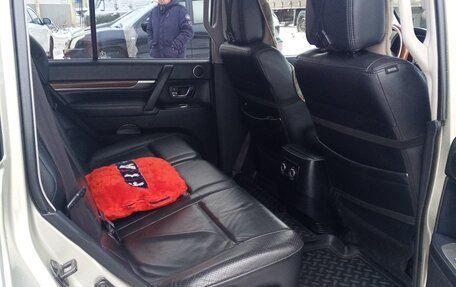 Mitsubishi Pajero IV, 2007 год, 1 200 050 рублей, 11 фотография