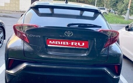 Toyota C-HR I рестайлинг, 2018 год, 1 930 000 рублей, 5 фотография
