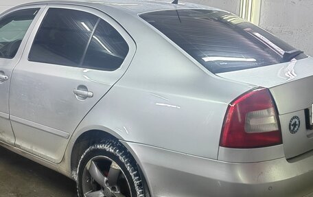 Skoda Octavia, 2011 год, 749 000 рублей, 2 фотография