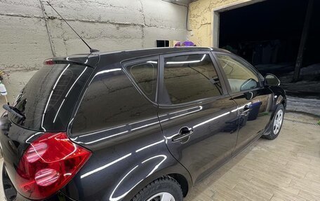 KIA cee'd I рестайлинг, 2009 год, 729 000 рублей, 3 фотография