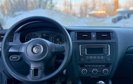 Volkswagen Jetta VI, 2014 год, 1 110 000 рублей, 16 фотография