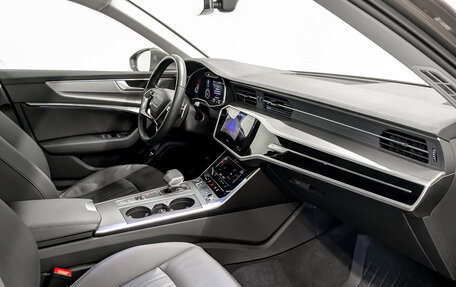 Audi A6, 2021 год, 4 500 000 рублей, 11 фотография