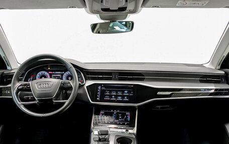 Audi A6, 2021 год, 4 500 000 рублей, 14 фотография