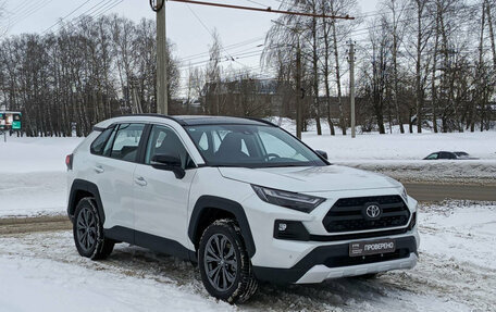 Toyota RAV4, 2025 год, 4 300 000 рублей, 3 фотография