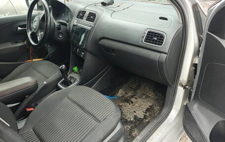 Volkswagen Polo VI (EU Market), 2011 год, 549 000 рублей, 3 фотография