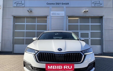 Skoda Octavia IV, 2023 год, 2 250 000 рублей, 2 фотография