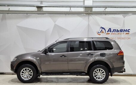 Mitsubishi Pajero Sport II рестайлинг, 2012 год, 1 850 000 рублей, 6 фотография