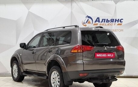 Mitsubishi Pajero Sport II рестайлинг, 2012 год, 1 850 000 рублей, 5 фотография