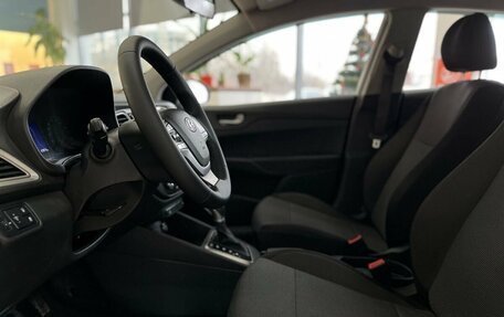 Hyundai Solaris II рестайлинг, 2021 год, 1 549 000 рублей, 22 фотография