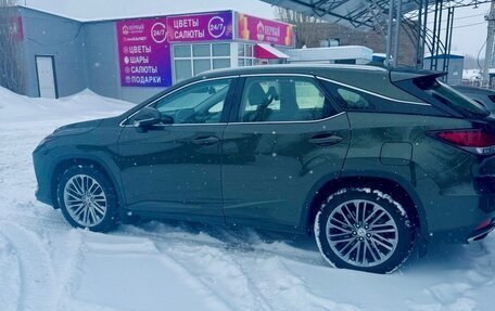 Lexus RX IV рестайлинг, 2020 год, 5 299 000 рублей, 3 фотография